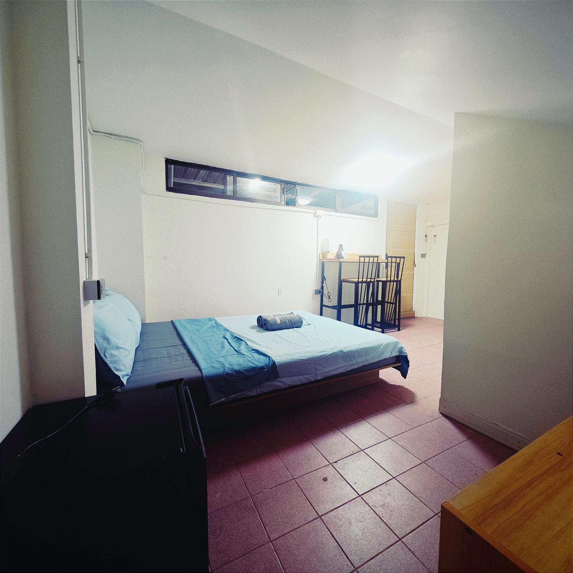 Panda Lodge Home Stay Bangkok Habitación foto